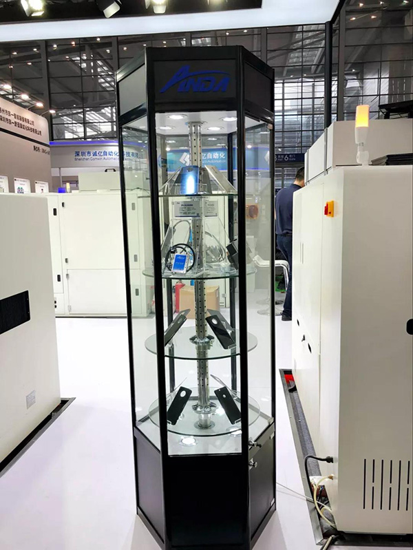 實(shí)時(shí)報(bào)道】聚焦安達(dá)|3D曲面玻璃展 實(shí)時(shí)報(bào)道】聚焦安達(dá)|3D曲面玻璃展