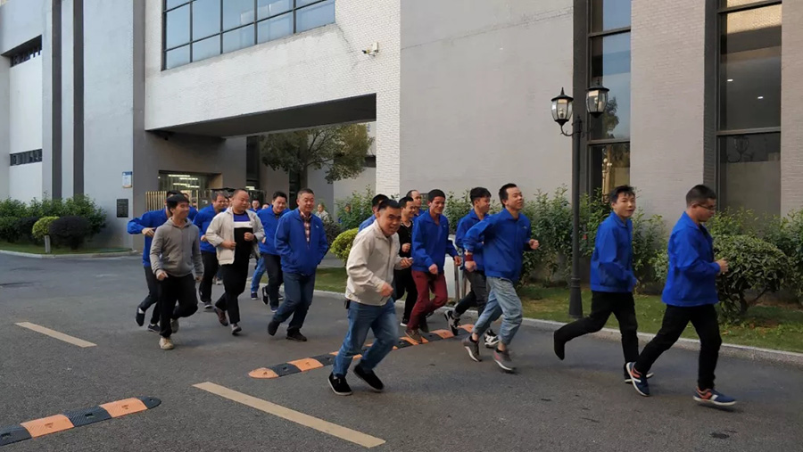 安達全員行動參與2018年度消防應(yīng)急演練