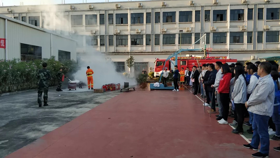 安達全員行動參與2018年度消防應急演練 安達全員行動參與2018年度消防應急演練