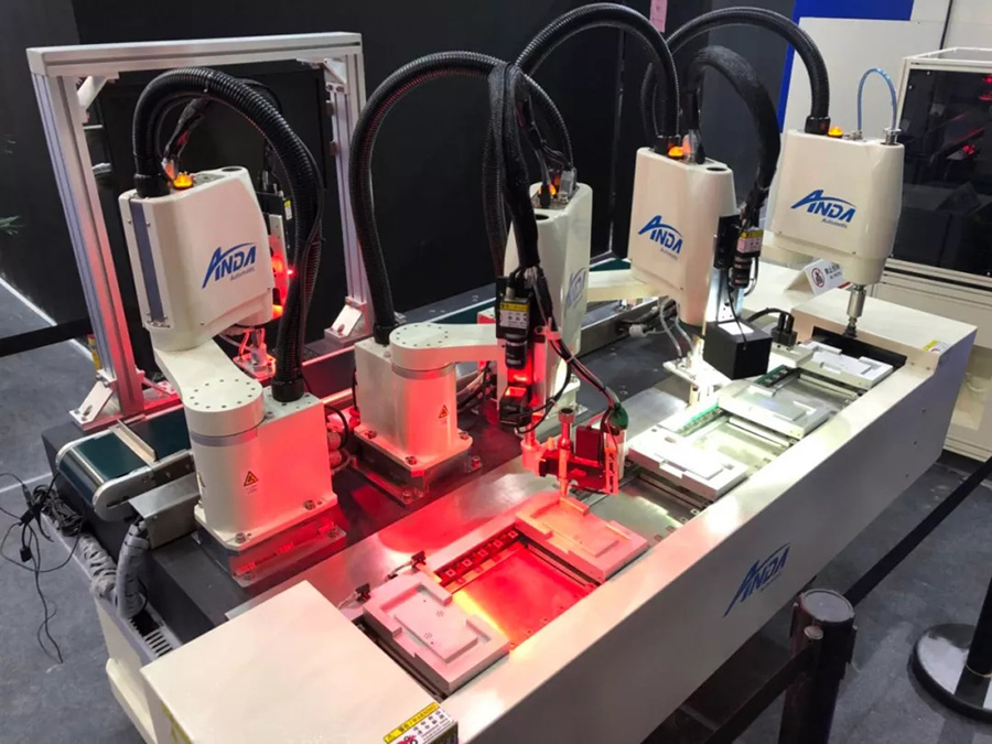 安達堅持自主創(chuàng)新,多部設備首次公開亮相 | 電子制造自動化展報道 安達堅持自主創(chuàng)新,多部設備首次公開亮相 | 電子制造自動化展報道